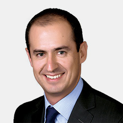 Enrique Ramirez headshot